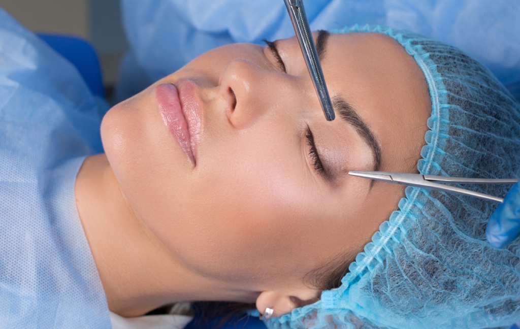 göz kapağı estetiği - blefaroplasti