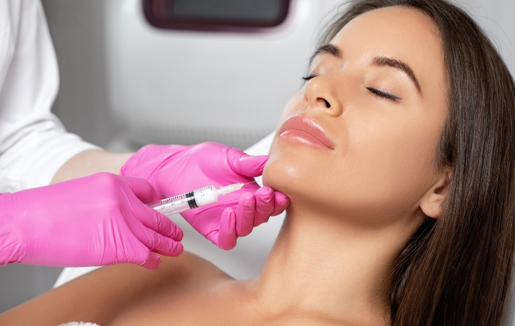 yüz germe ameliyatı